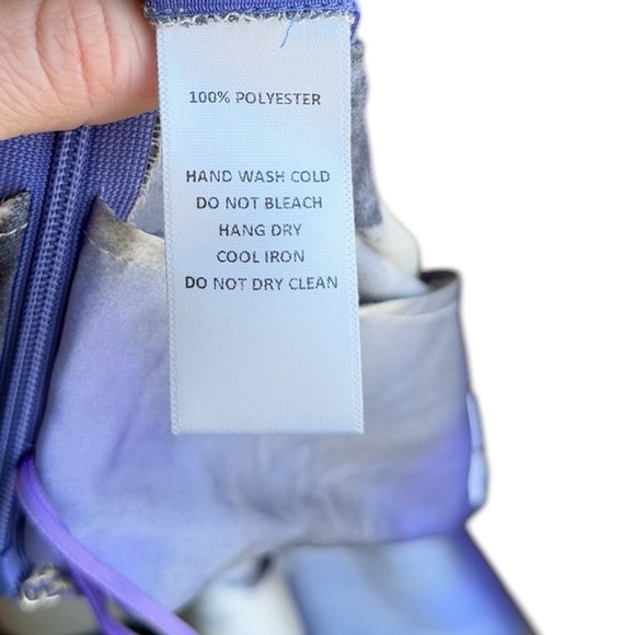 Things Between Mid Rise Satin Multicolor Midi Skirt Size Small NWOT - Picture 5 of 6